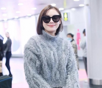 唐嫣格子大衣和倪妮羊羔绒外套 你更想穿哪件？