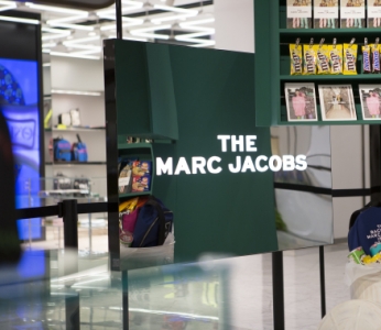 THE MARC JACOBS北京SKP快闪店开幕 杨紫惊艳亮相发布会