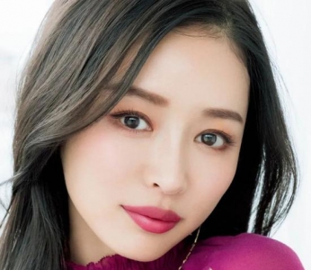 石原里美艾特了你 并向你扔来一份