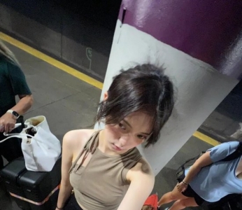 <b>在充满随机的异国生活里，留子们</b>